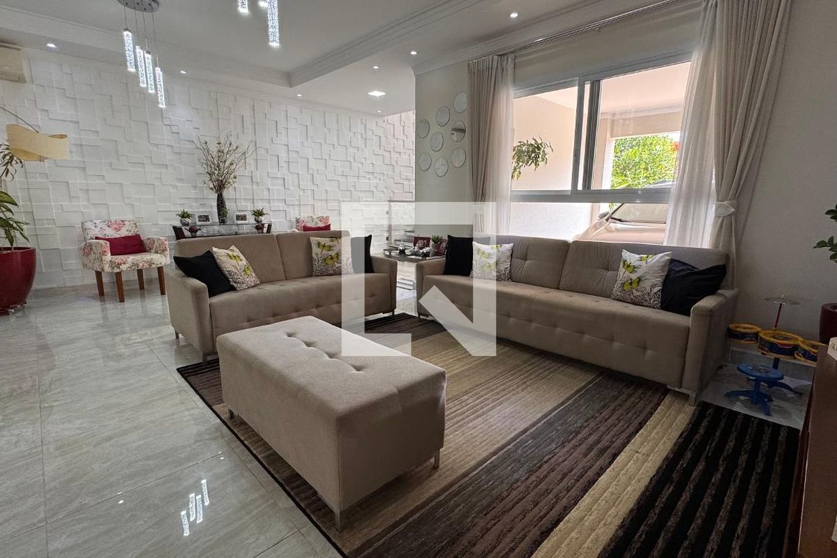 Casa à Venda - Swiss Park, 5 Quartos,  358 m2 em , Campinas - sp | SoloBR