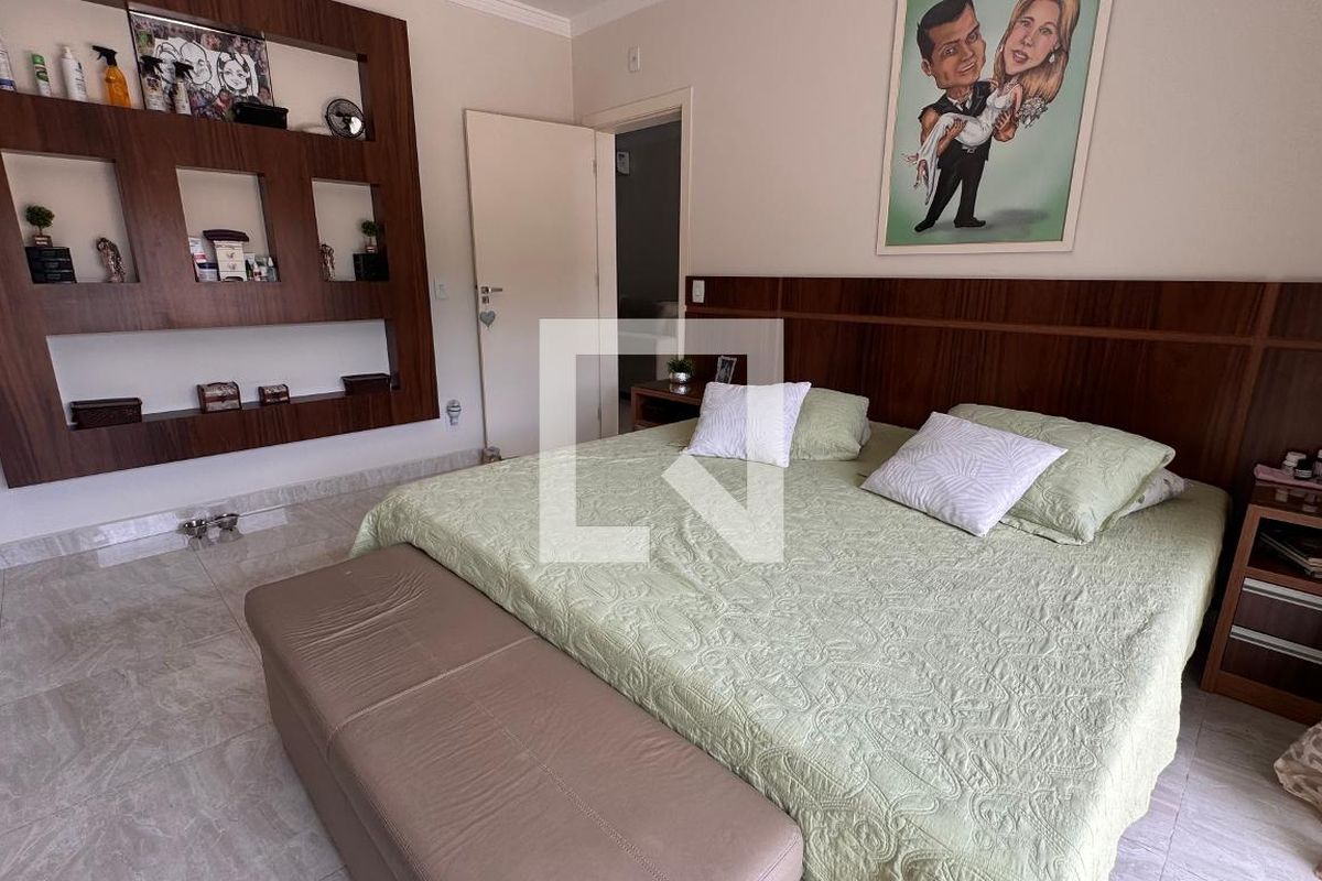 Casa à Venda - Swiss Park, 5 Quartos,  358 m2 em , Campinas - sp | SoloBR