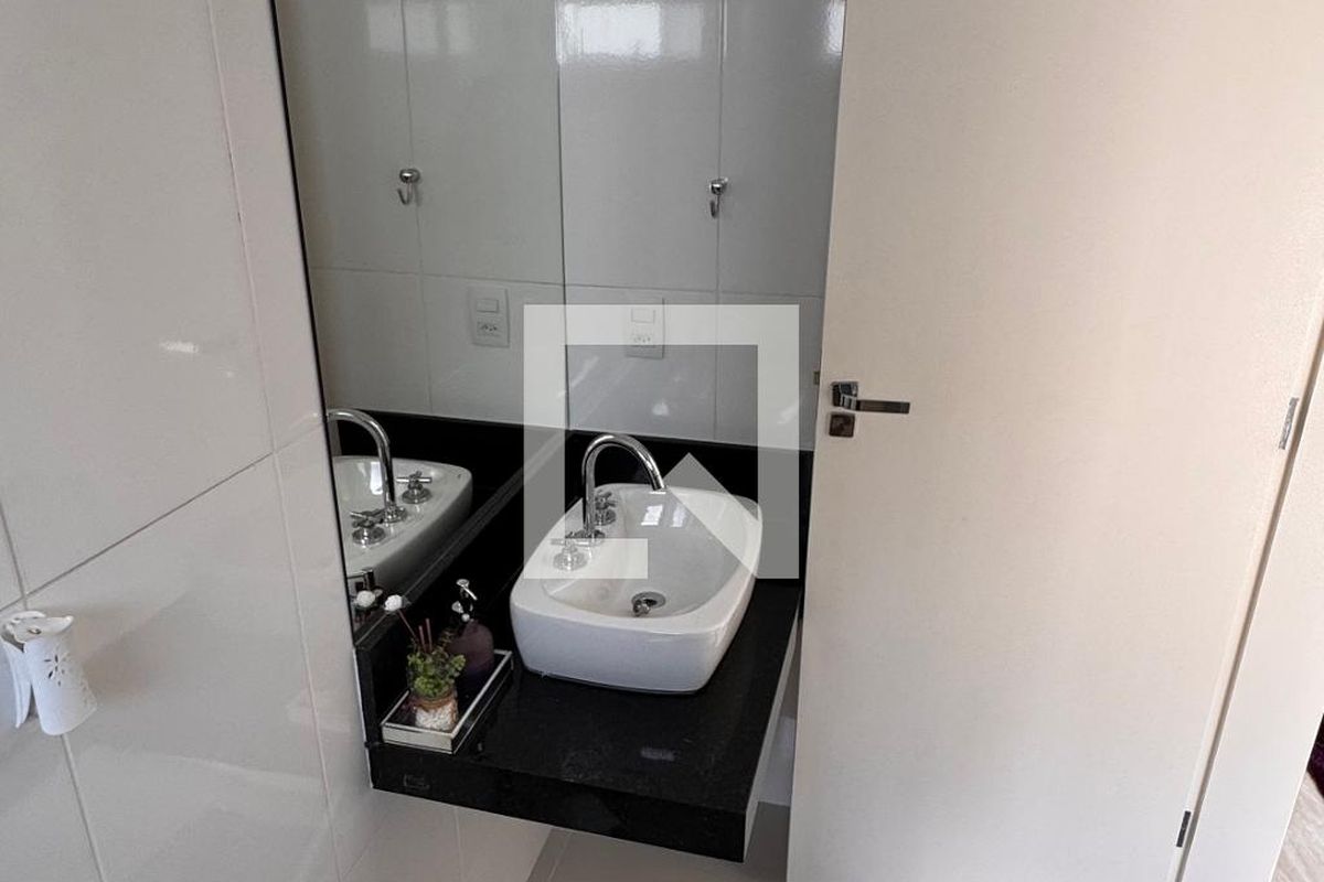 Casa à Venda - Swiss Park, 5 Quartos,  358 m2 em , Campinas - sp | SoloBR