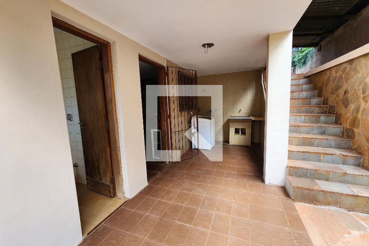 Casa à Venda - Barão Geraldo - Centro, 6 Quartos,  690 m2 em , Campinas - sp | SoloBR