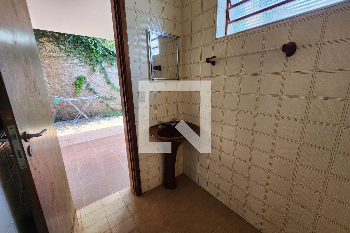 Casa à Venda - Barão Geraldo - Centro, 6 Quartos,  690 m2 em , Campinas - sp | SoloBR
