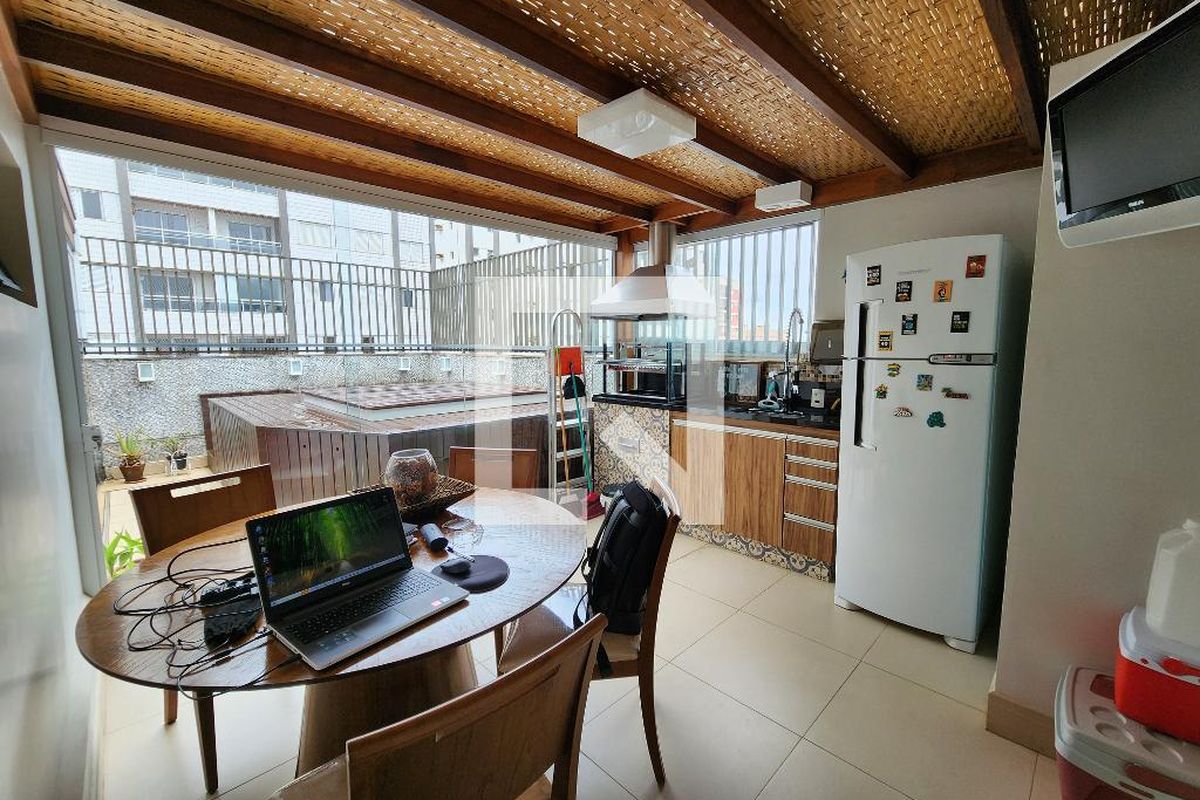 Apartamento à Venda - Bosque, 3 Quartos,  185 m2 em , Campinas - sp | SoloBR