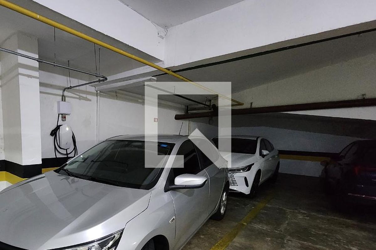 Apartamento à Venda - Bosque, 3 Quartos,  185 m2 em , Campinas - sp | SoloBR