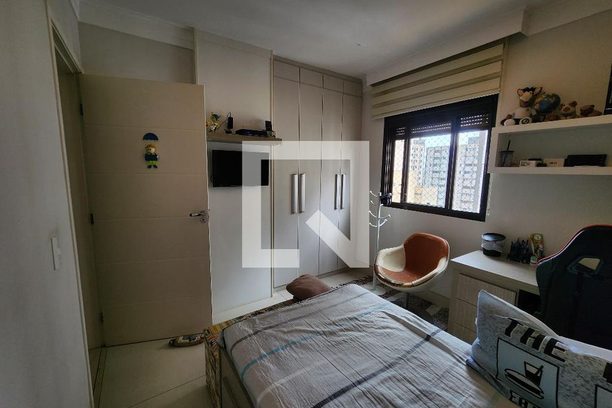 Apartamento à Venda - Bosque, 3 Quartos,  185 m2 em , Campinas - sp | SoloBR
