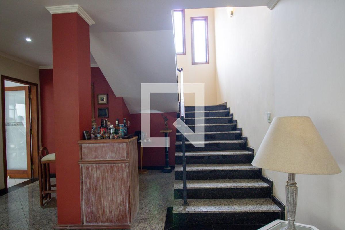 Casa, 3 quartos, 360 m² - Foto 8