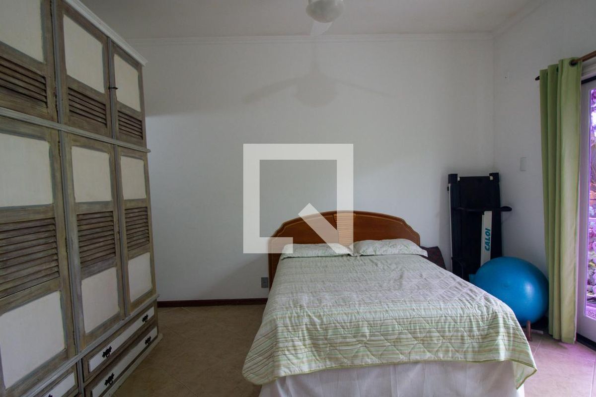 Casa, 3 quartos, 360 m² - Foto 60