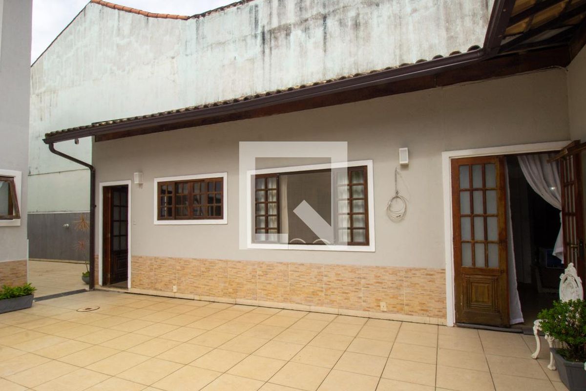 Casa, 3 quartos, 360 m² - Foto 108