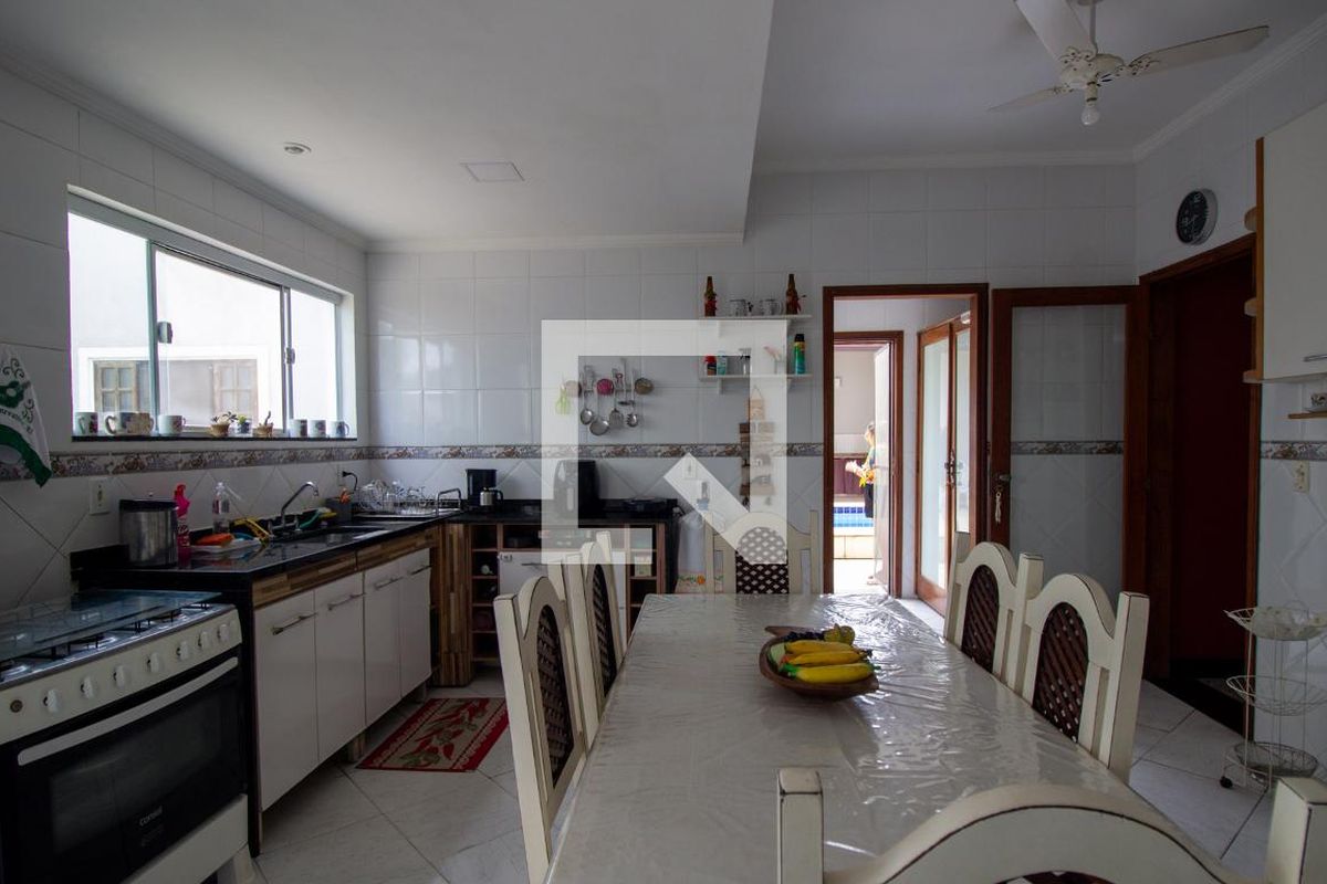 Casa, 3 quartos, 360 m² - Foto 86