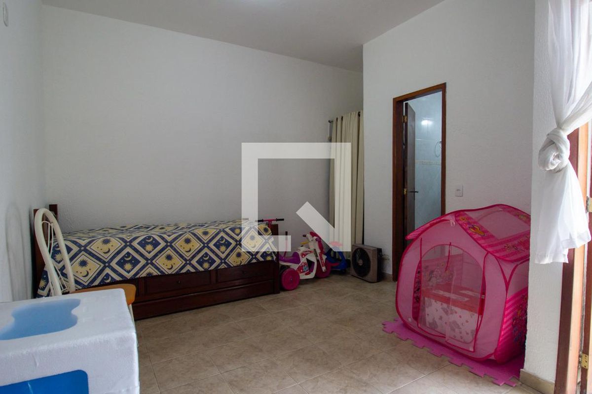 Casa, 3 quartos, 360 m² - Foto 114