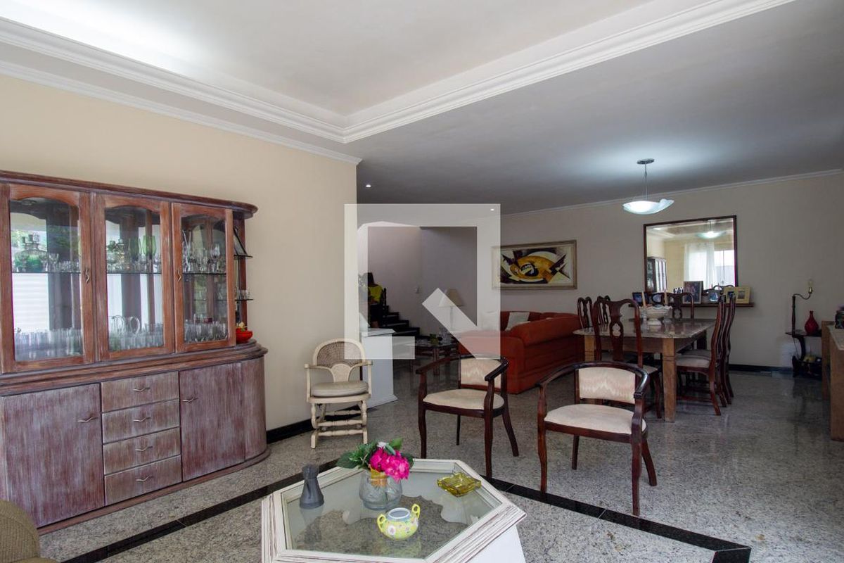 Casa, 3 quartos, 360 m² - Foto 2