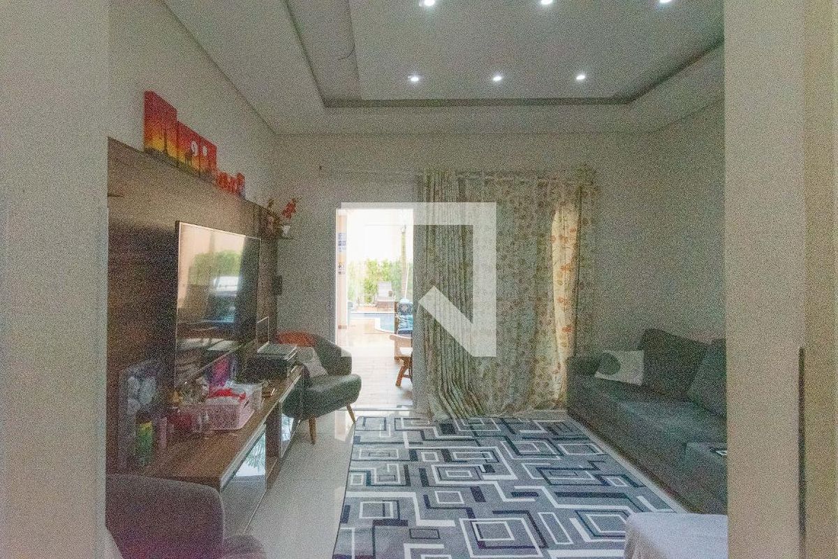 Casa à Venda - Swiss Park, 4 Quartos,  317 m2 em , Campinas - sp | SoloBR
