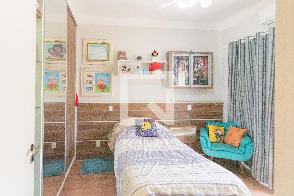 Casa à Venda - Swiss Park, 4 Quartos,  317 m2 em , Campinas - sp | SoloBR