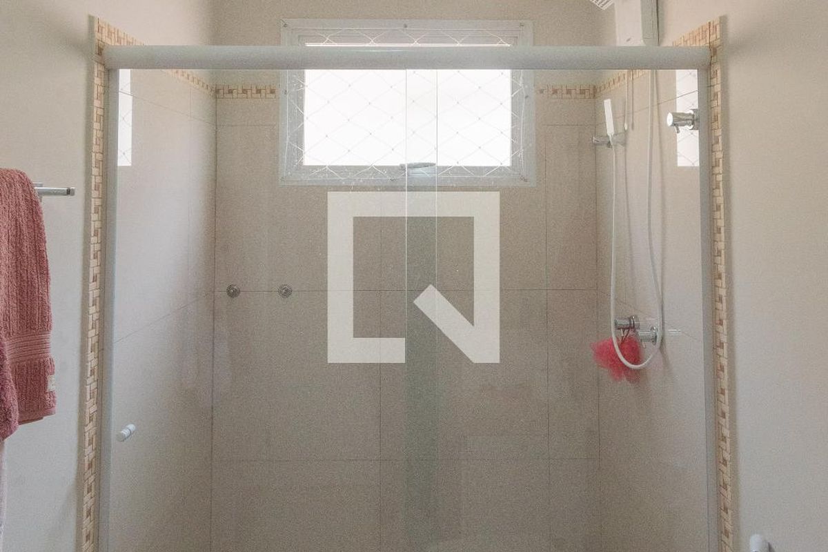 Casa à Venda - Swiss Park, 4 Quartos,  317 m2 em , Campinas - sp | SoloBR