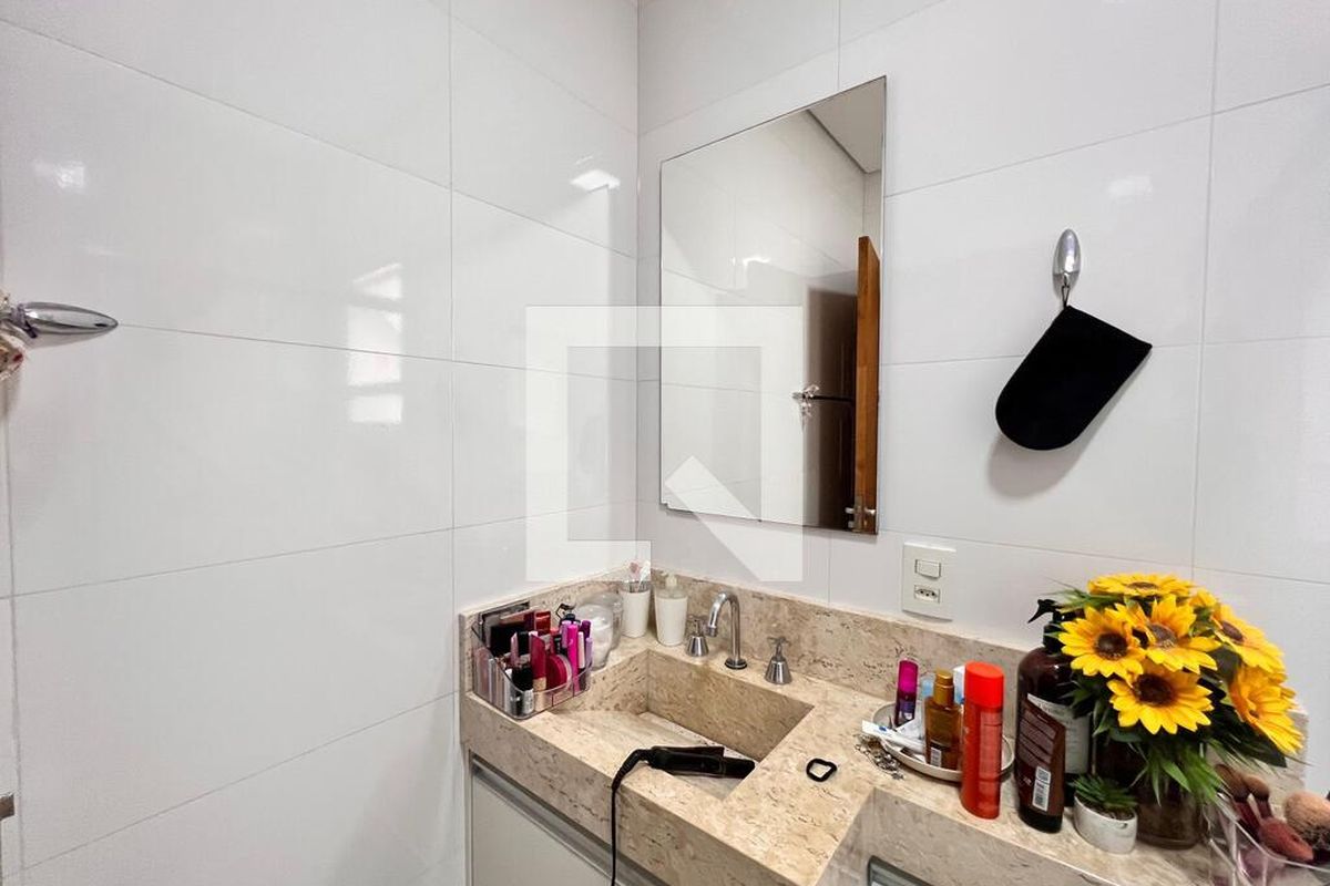 Casa à Venda - Swiss Park, 3 Quartos,  250 m2 em , Campinas - sp | SoloBR