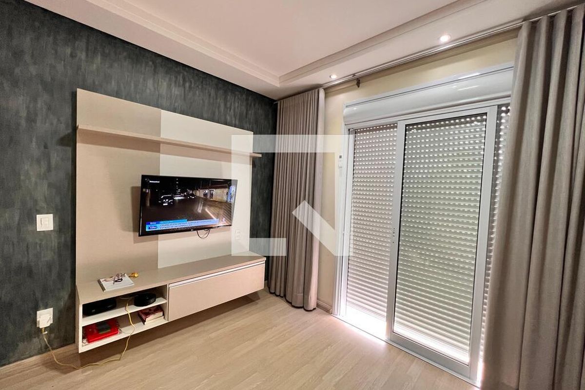 Casa à Venda - Swiss Park, 3 Quartos,  250 m2 em , Campinas - sp | SoloBR