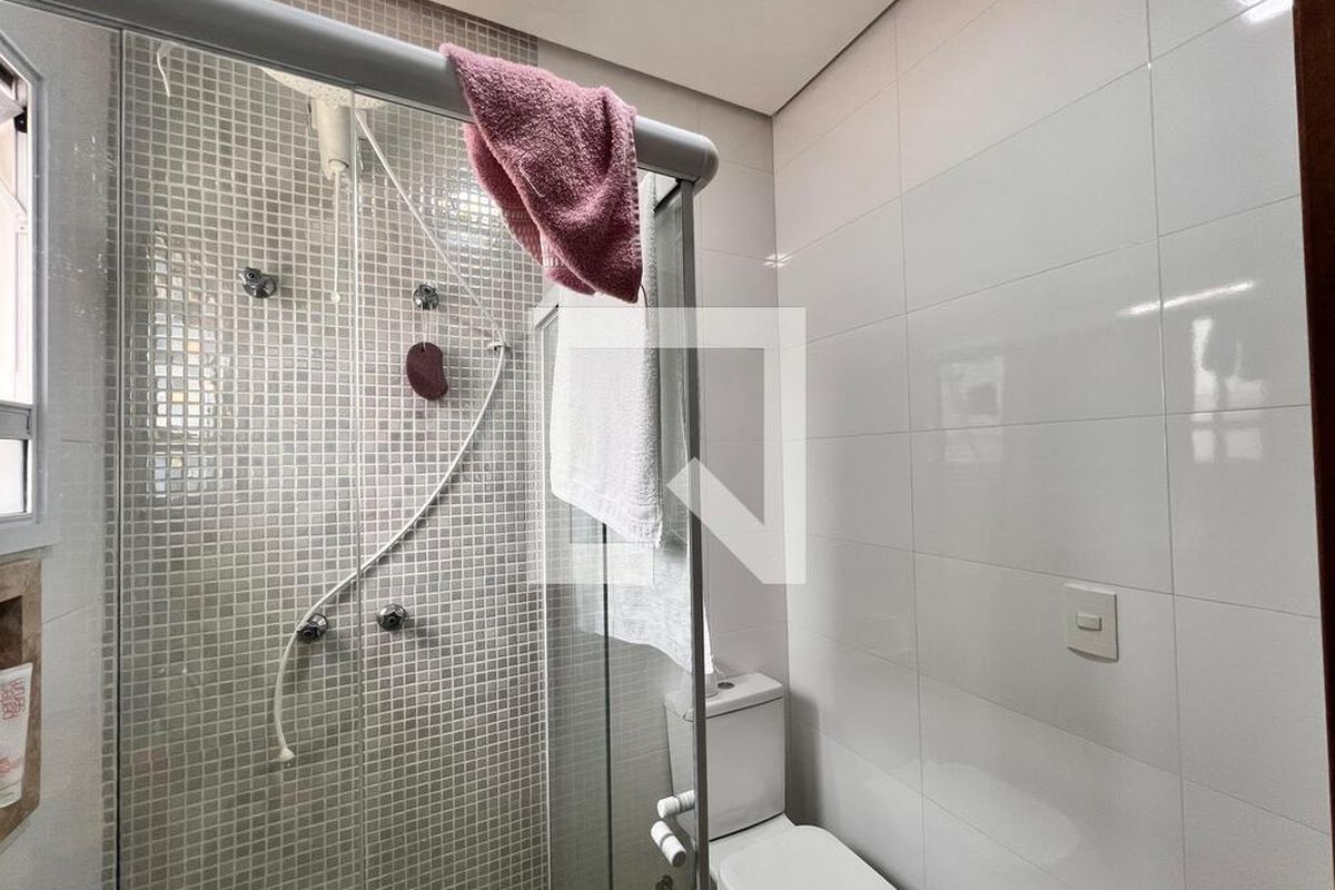 Casa à Venda - Swiss Park, 3 Quartos,  250 m2 em , Campinas - sp | SoloBR