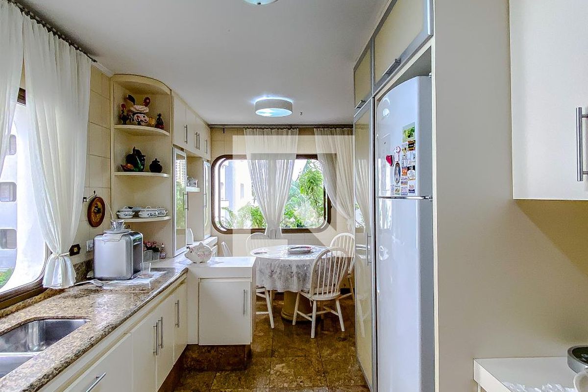 Apartamento, 4 quartos, 219 m² - Foto 126