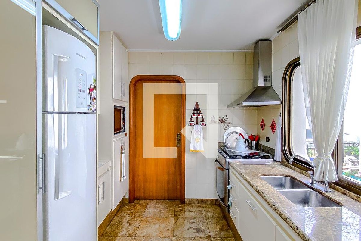 Apartamento, 4 quartos, 219 m² - Foto 120
