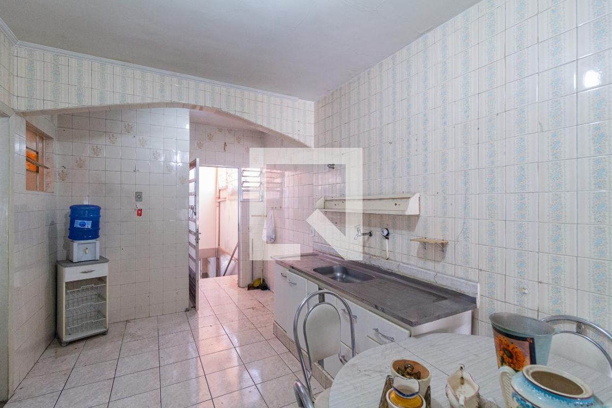 Casa, 3 quartos, 223 m² - Foto 48