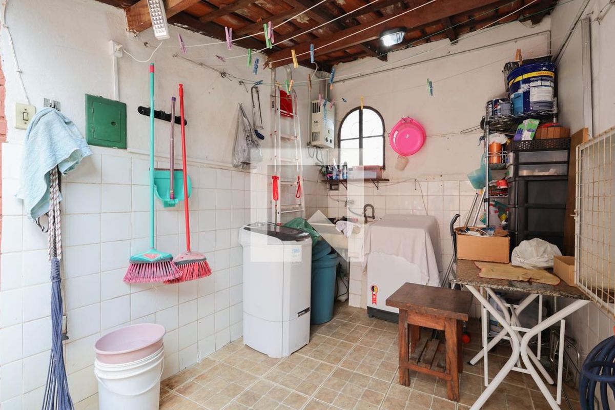Casa, 6 quartos, 225 m² - Foto 34
