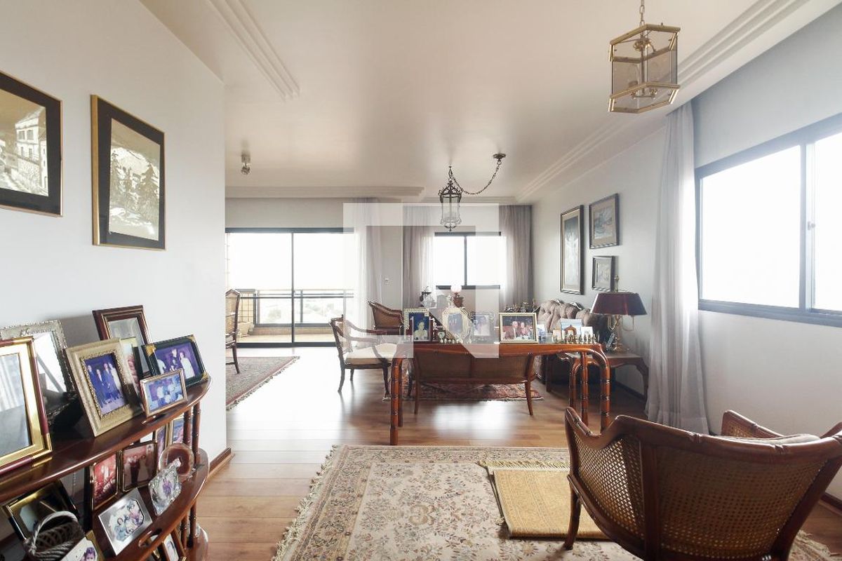 Apartamento, 3 quartos, 200 m² - Foto 12
