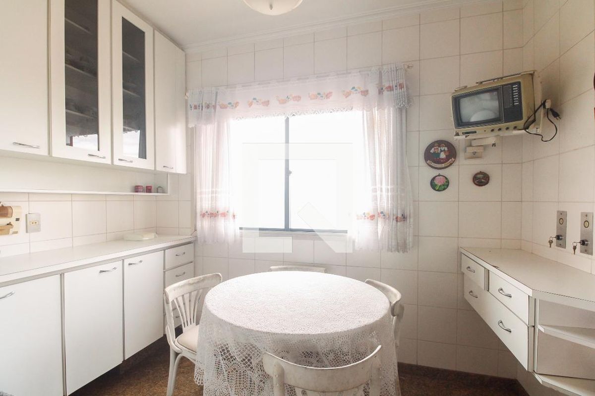 Apartamento, 3 quartos, 200 m² - Foto 114