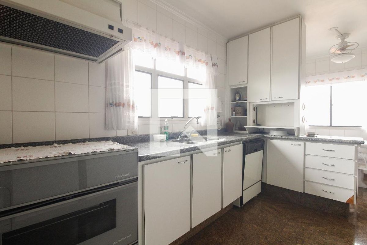 Apartamento, 3 quartos, 200 m² - Foto 108