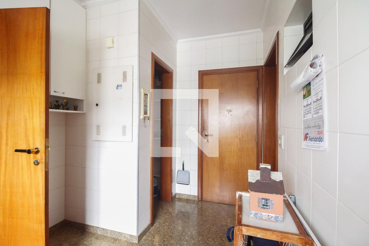 Apartamento, 3 quartos, 200 m² - Foto 124