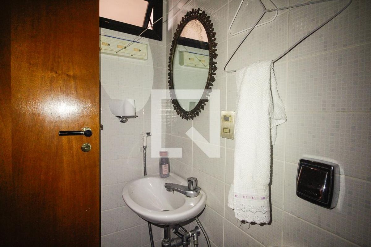 Apartamento, 3 quartos, 200 m² - Foto 134
