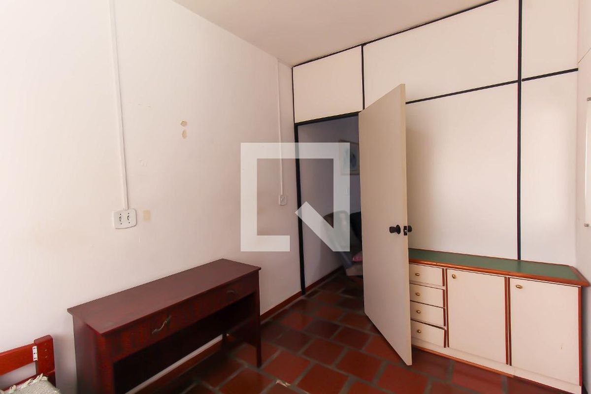 Casa, 4 quartos, 600 m² - Foto 24