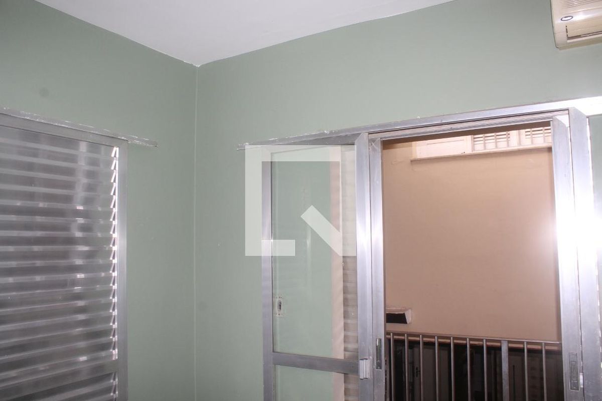 Casa, 3 quartos, 190 m² - Foto 12