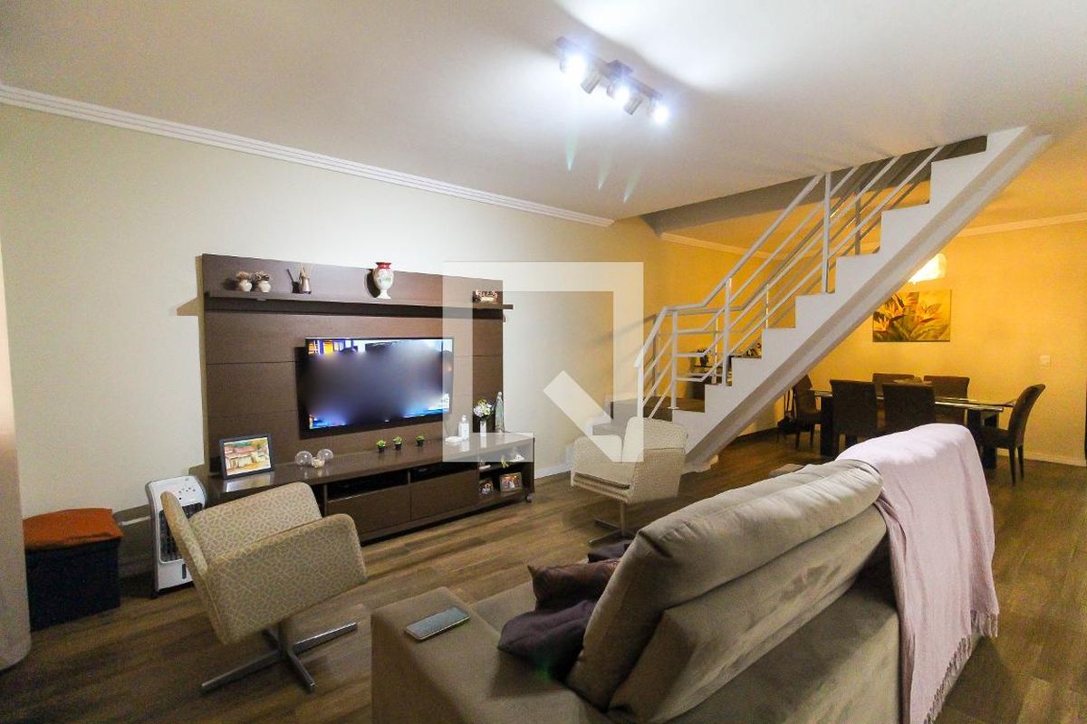 Casa, 3 quartos, 220 m² - Foto 2