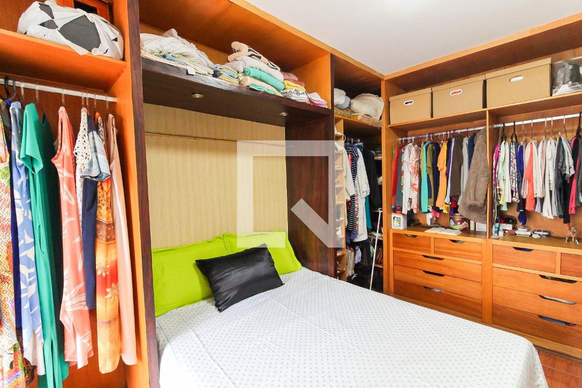 Casa, 3 quartos, 220 m² - Foto 48