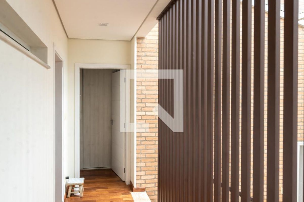 Casa à Venda - Swiss Park, 4 Quartos,  480 m2 em , Campinas - sp | SoloBR