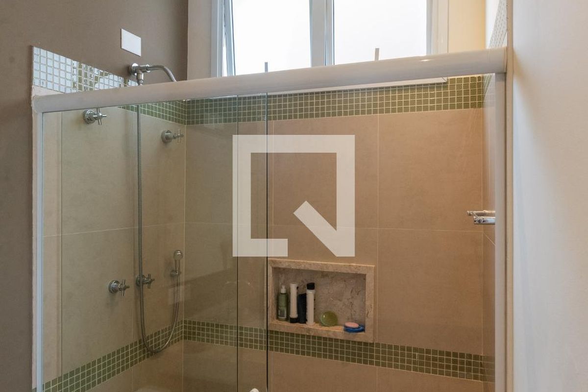 Casa à Venda - Swiss Park, 4 Quartos,  480 m2 em , Campinas - sp | SoloBR