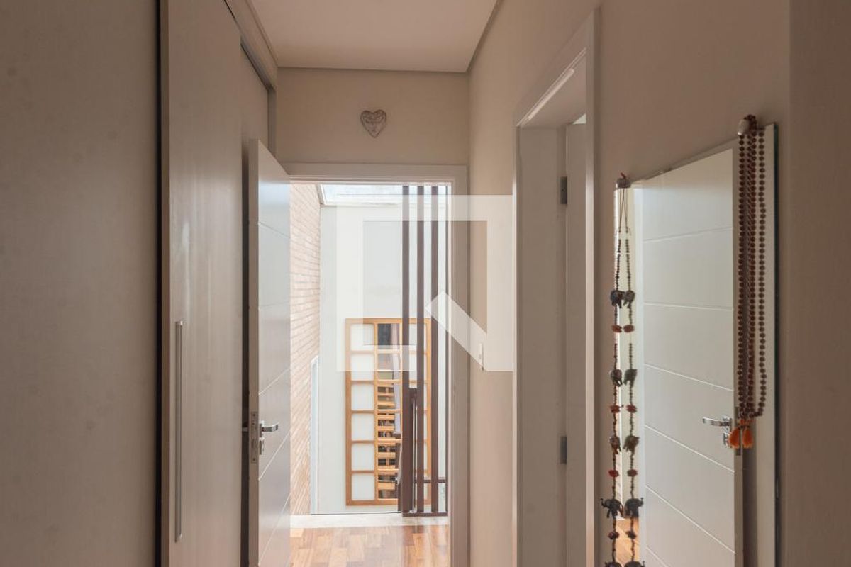 Casa à Venda - Swiss Park, 4 Quartos,  480 m2 em , Campinas - sp | SoloBR