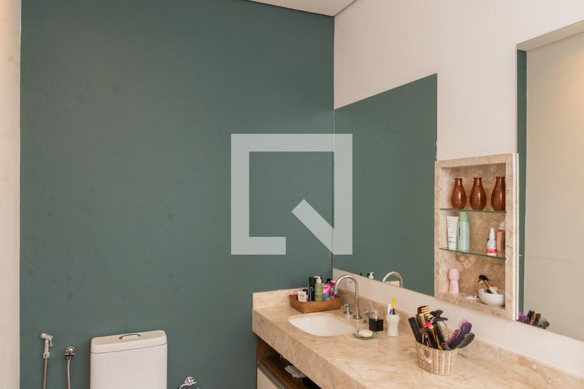 Casa à Venda - Swiss Park, 4 Quartos,  480 m2 em , Campinas - sp | SoloBR