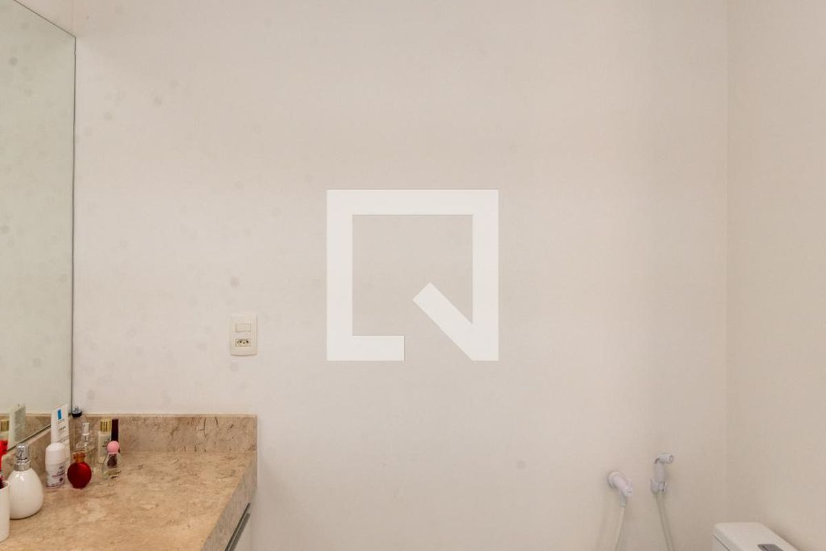 Casa à Venda - Swiss Park, 4 Quartos,  480 m2 em , Campinas - sp | SoloBR