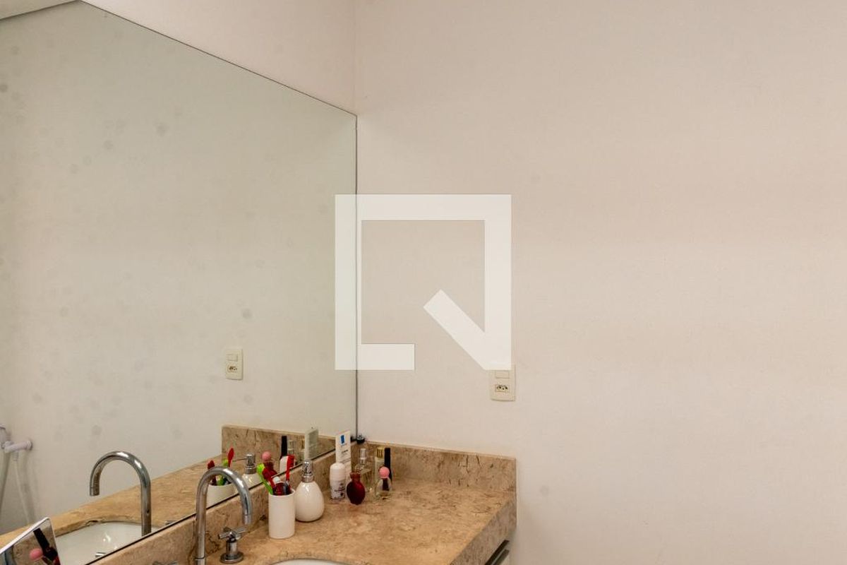 Casa à Venda - Swiss Park, 4 Quartos,  480 m2 em , Campinas - sp | SoloBR