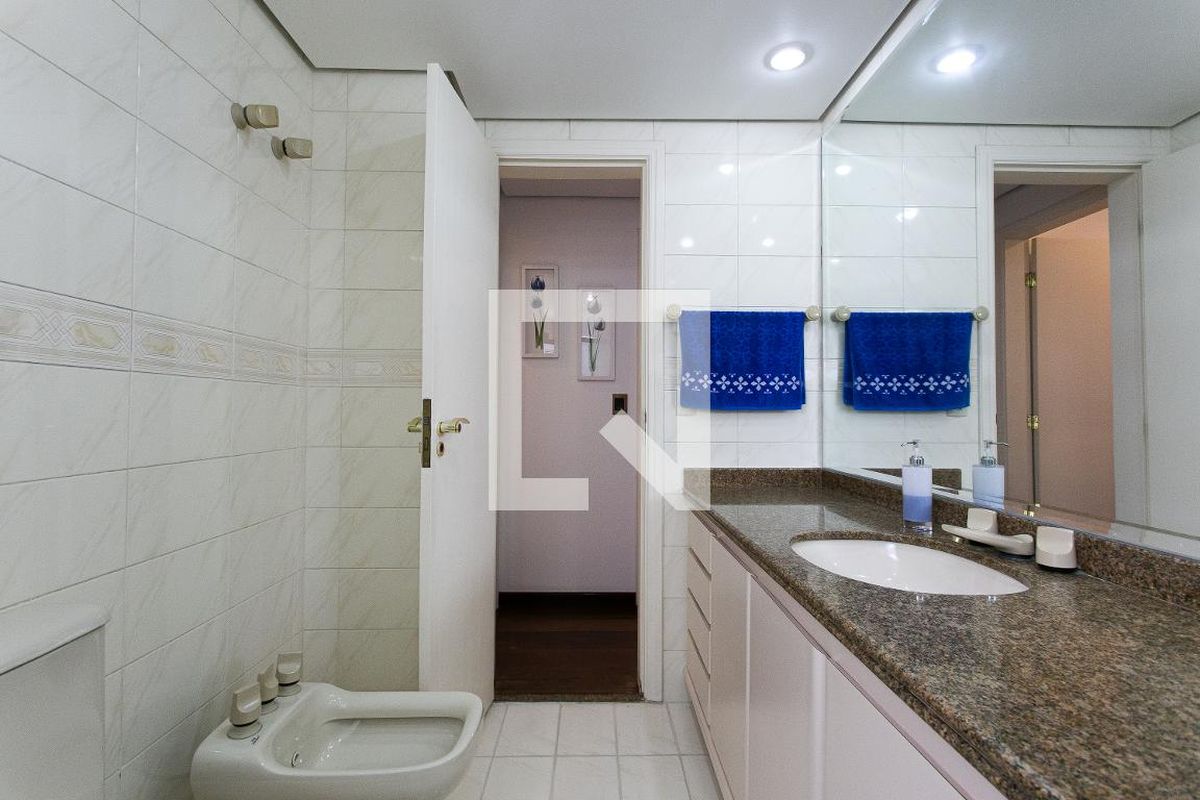 Apartamento, 3 quartos, 160 m² - Foto 84