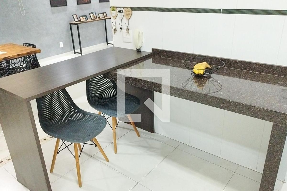 Casa, 4 quartos, 215 m² - Foto 76