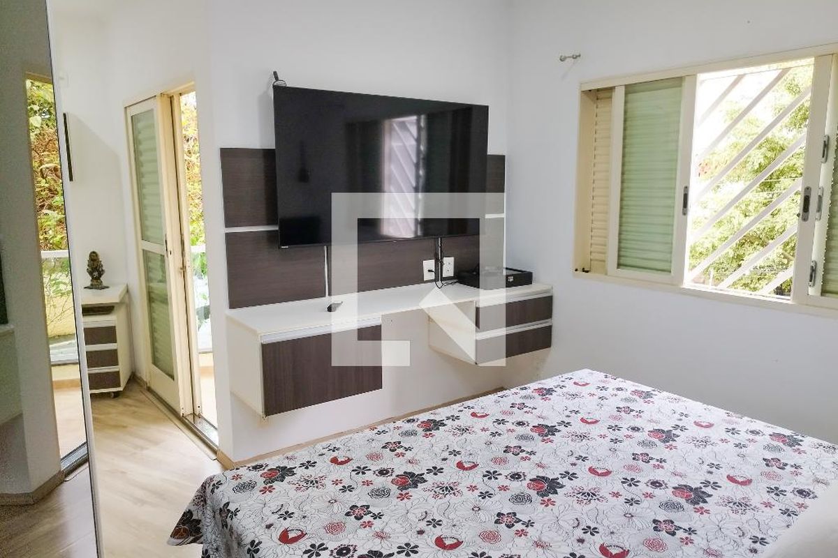 Casa, 4 quartos, 215 m² - Foto 24