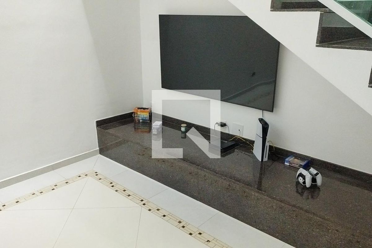 Casa, 4 quartos, 215 m² - Foto 6