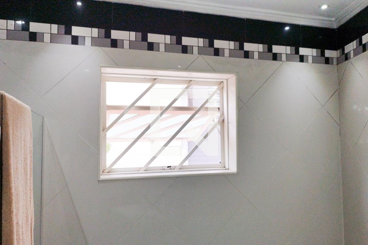 Casa, 4 quartos, 215 m² - Foto 34