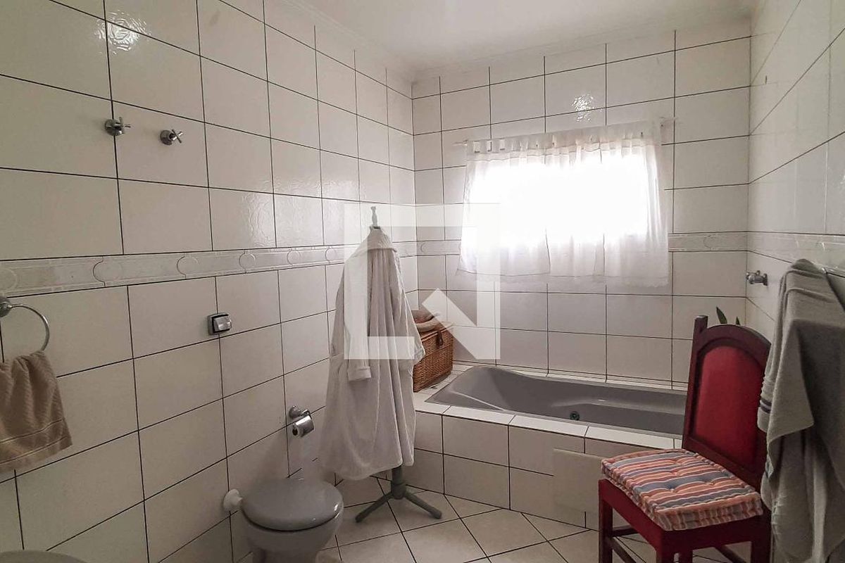 Casa, 4 quartos, 382 m² - Foto 62