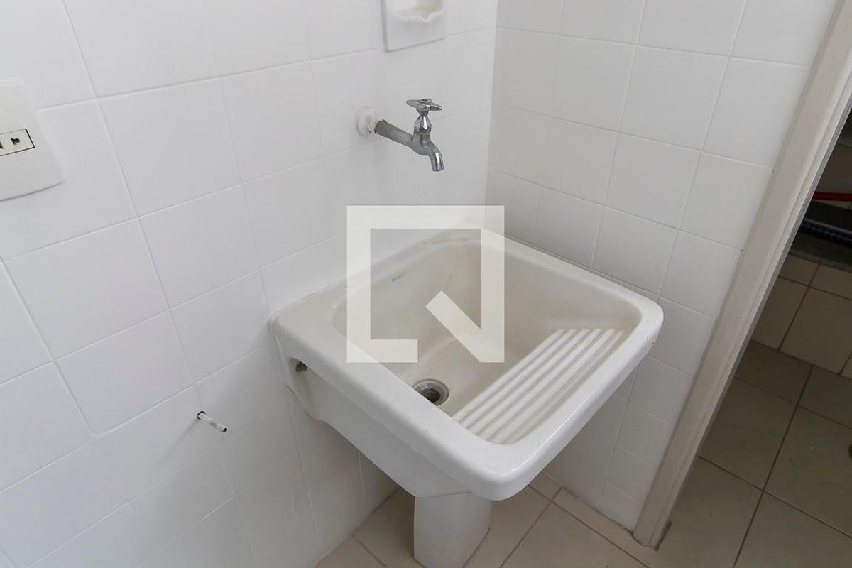 Apartamento à Venda - Cambuí, 2 Quartos,  65 m2 em , Campinas - sp | SoloBR