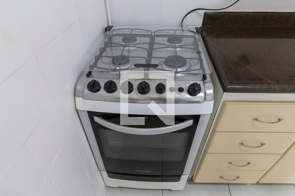 Apartamento à Venda - Cambuí, 2 Quartos,  65 m2 em , Campinas - sp | SoloBR