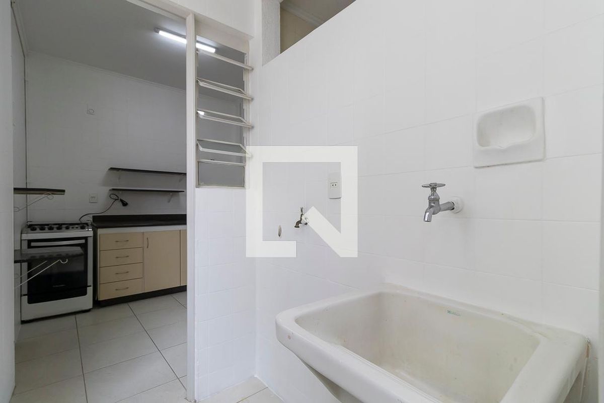 Apartamento à Venda - Cambuí, 2 Quartos,  65 m2 em , Campinas - sp | SoloBR