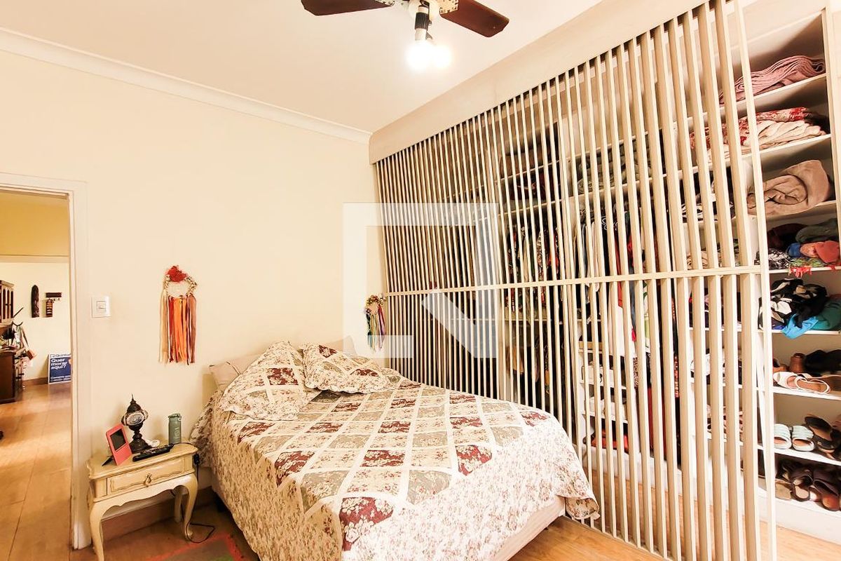 Casa à Venda - Guanabara, 5 Quartos,  350 m2 em , Campinas - sp | SoloBR
