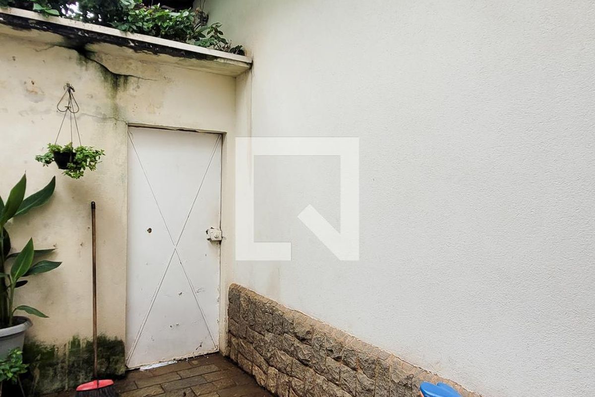 Casa à Venda - Guanabara, 5 Quartos,  350 m2 em , Campinas - sp | SoloBR